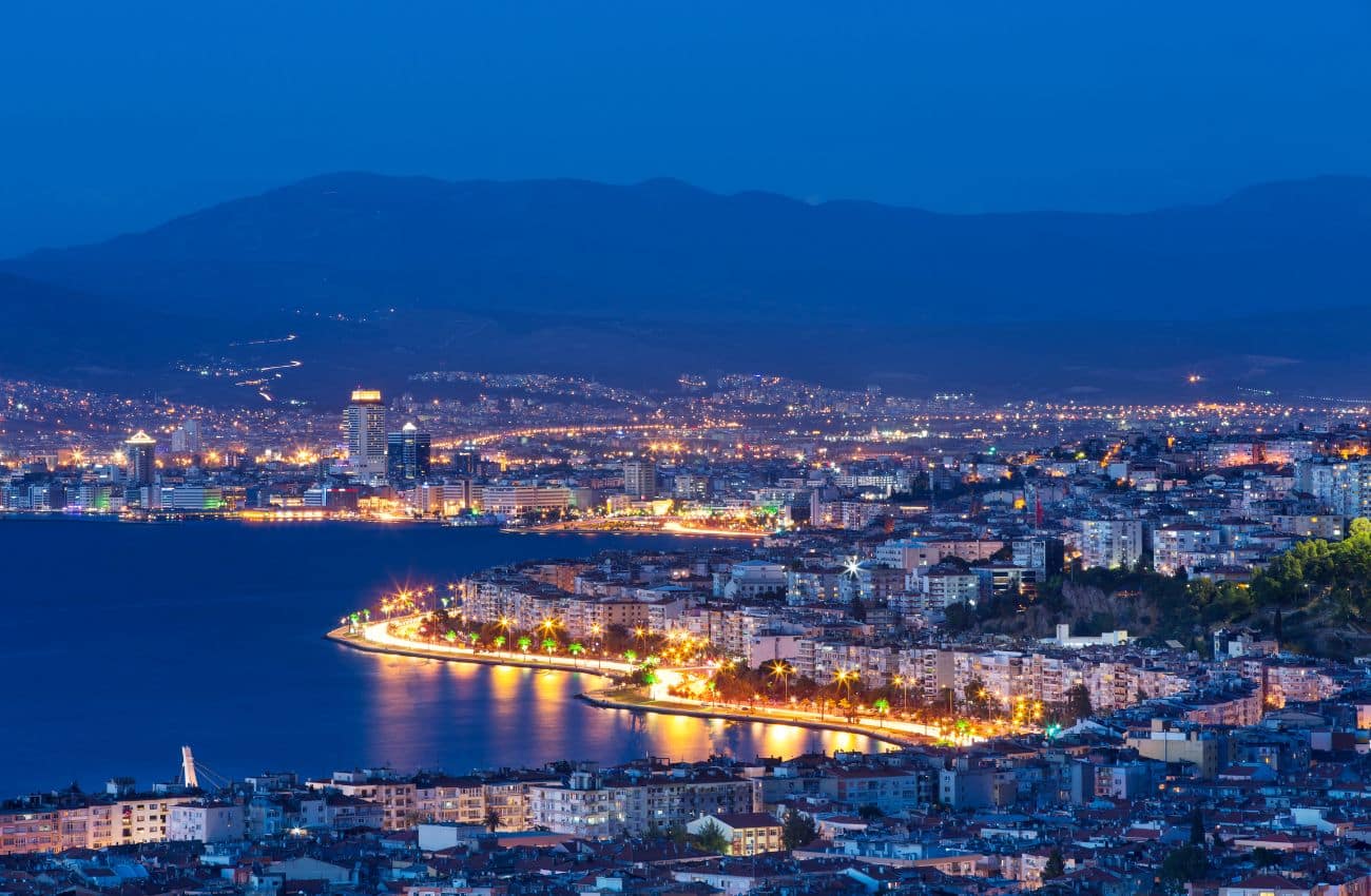Exploring Prime Locations for Real Estate in Izmir